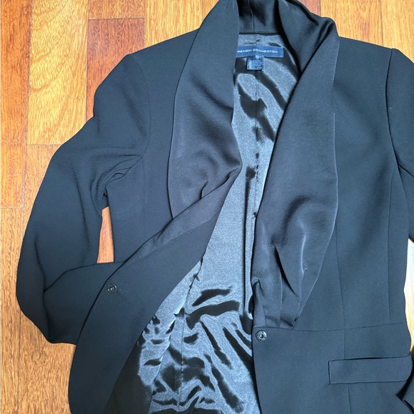 French Connection | Black satin lapel tailored blazer size 2-4* - Picture 3 of 4